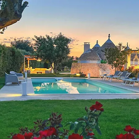Td Trulli Della Rosatella Typical Trulli W Pool Vila *