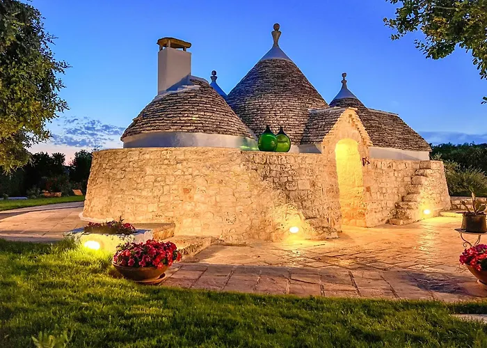 Vila Td Trulli Della Rosatella Typical Trulli W Pool