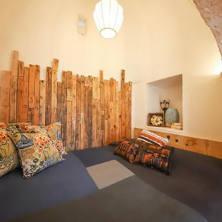 Td Trulli Della Rosatella Typical Trulli With Pool Castellana Grotte