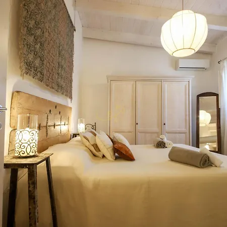 Td Trulli Della Rosatella Typical Trulli With Pool Villa