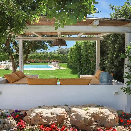 Td Trulli Della Rosatella Typical Trulli With Pool *