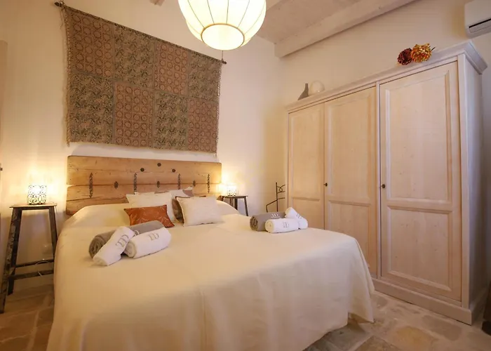 Td Trulli Della Rosatella Typical Trulli With Pool Villa